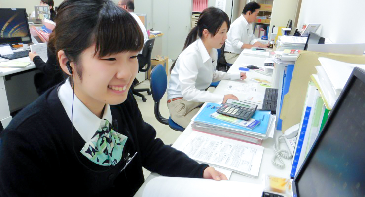 本社 吉田 有裕美