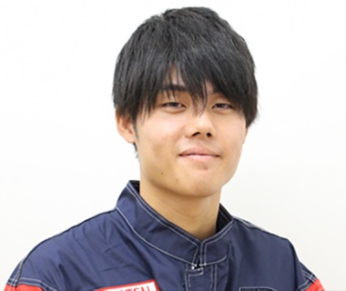 写真:村川